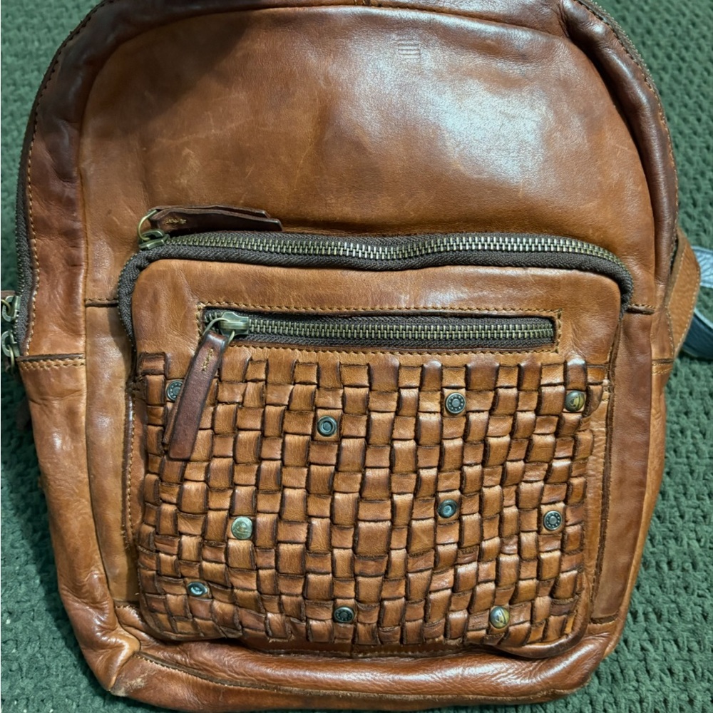 Elegant brown Leather Backpack
